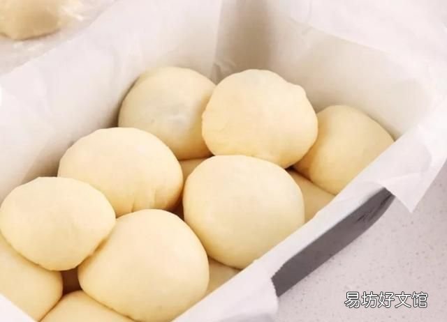 哪些水果可以做馅：奶油蔓越莓面包