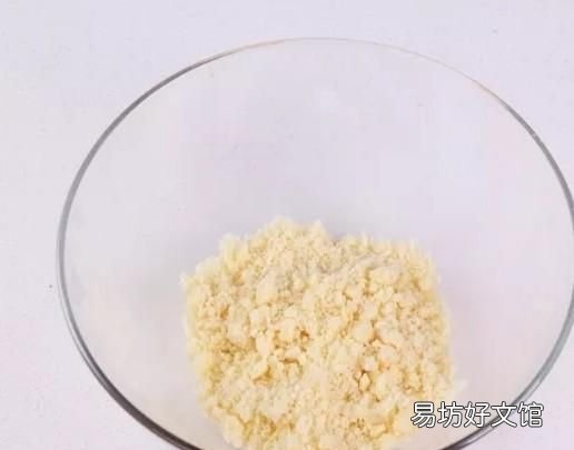 哪些水果可以做馅：奶油蔓越莓面包