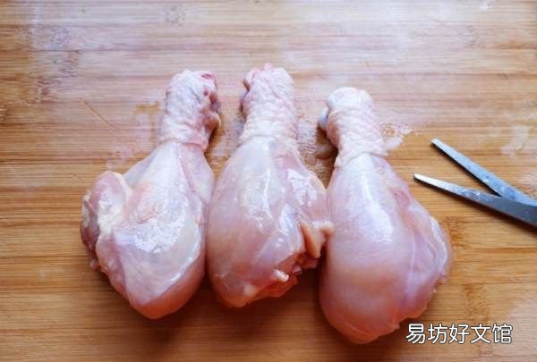 如何做咖喱鸡肉土豆饭，咖喱鸡肉土豆的做法步骤