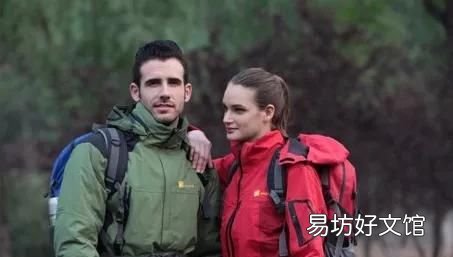 什么是冲锋衣 户外运动必备装备\"冲锋衣