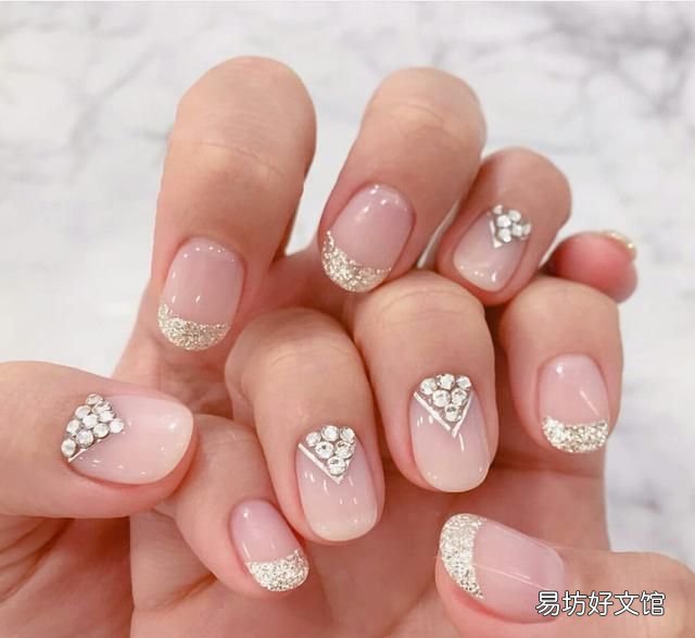 美甲彩绘图案,你们做过美甲吗?什么图案的好看呢