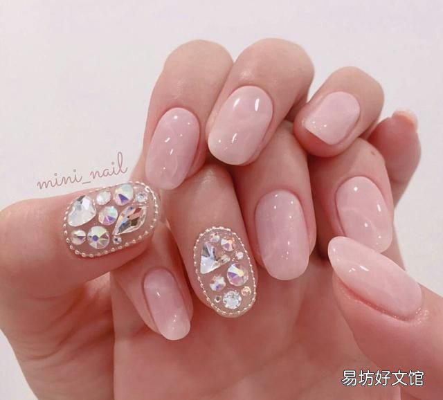 美甲彩绘图案,你们做过美甲吗?什么图案的好看呢