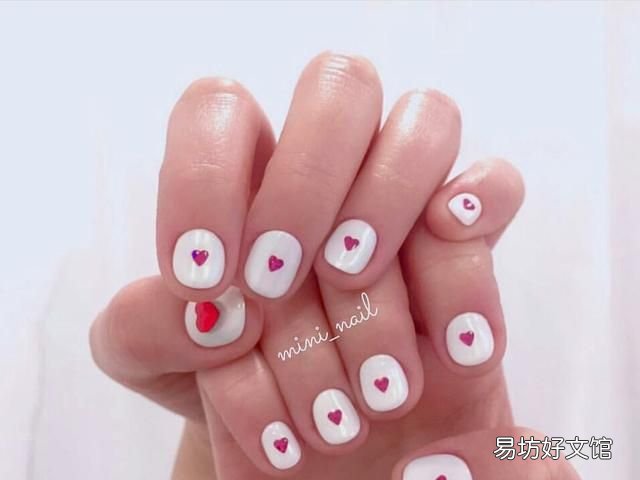 美甲彩绘图案,你们做过美甲吗?什么图案的好看呢
