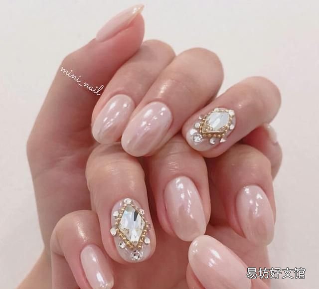 美甲彩绘图案,你们做过美甲吗?什么图案的好看呢