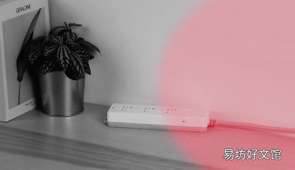 一般藏在这3个地方 酒店怎么检查摄像头