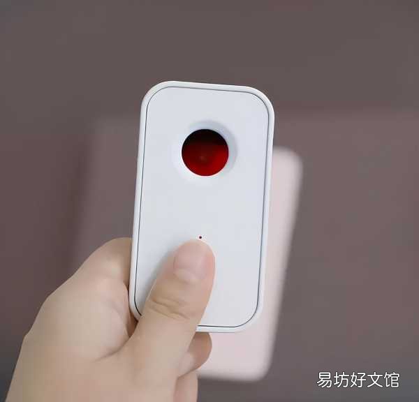 一般藏在这3个地方 酒店怎么检查摄像头