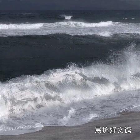 8张全新好看的极简背景图 抖音最火2022背景图片大全