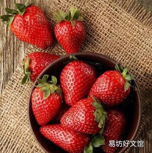 吃草莓果酱有什么好处，吃草莓有什么好处和坏处