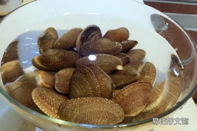 怎么样让花甲快速吐沙