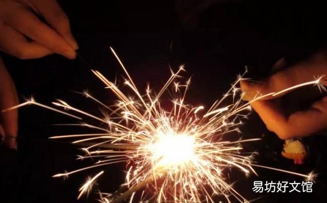 你还记得你小时候放的各种鞭炮吗双响炮，三响炮，黑旋风，摔泡，鱼雷