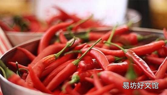 家里养的花里有蜈蚣怎样处理