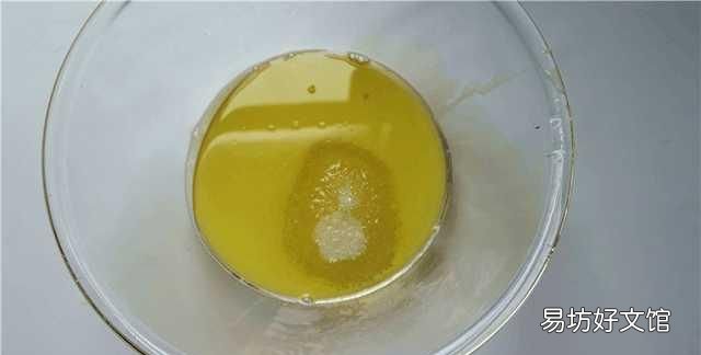普通面粉用电饭锅做蛋糕教程