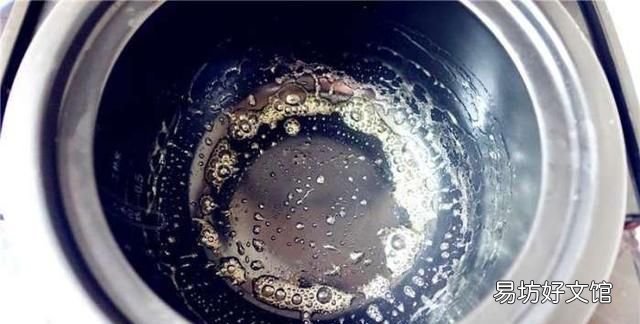 普通面粉用电饭锅做蛋糕教程