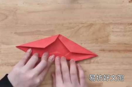 纸船怎么折简单的方法，纸船怎么折 纸船折法简述
