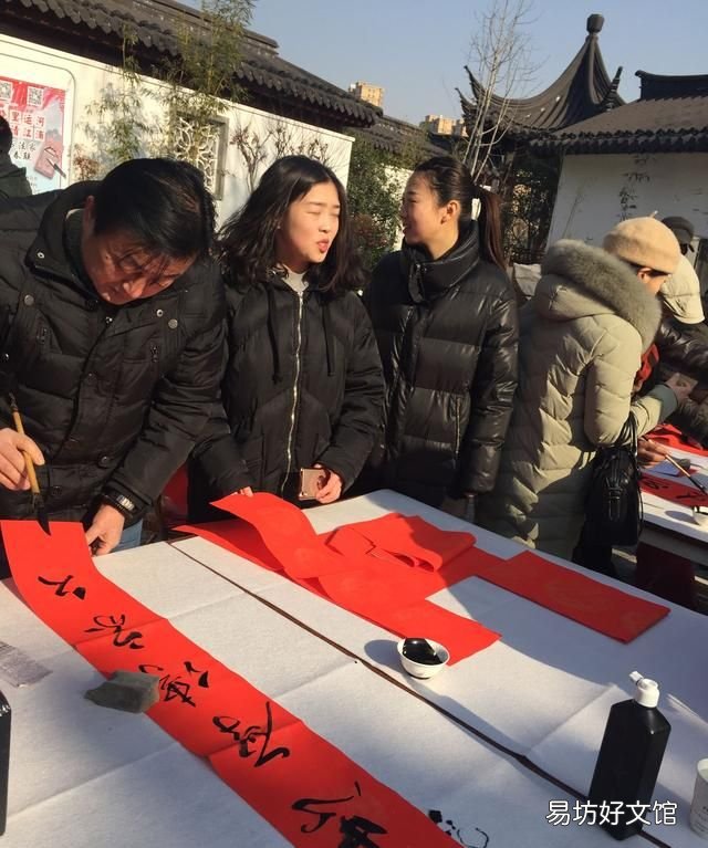 春联什么时候贴合适,过年什么时候贴春联最合适