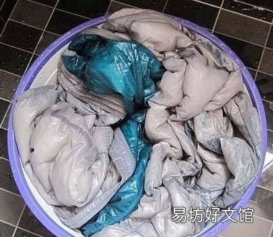 羽绒服可以洗衣机洗吗?