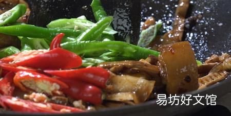 大熊猫吃什么,国宝大熊猫爱吃什么?生活在哪里