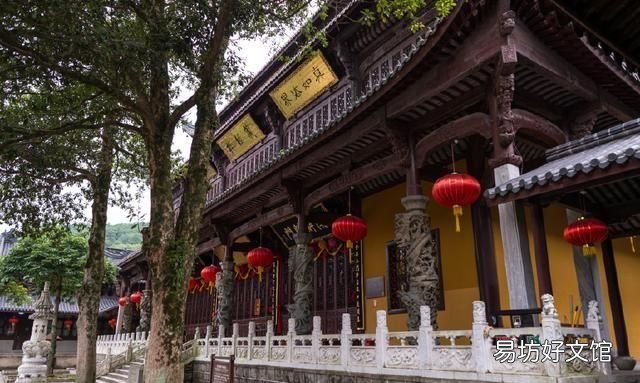 弥勒佛道场在什么地方 浙江宁波有座名山,供奉有弥勒佛,也是弥勒佛的道场