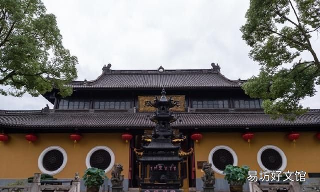 弥勒佛道场在什么地方 浙江宁波有座名山,供奉有弥勒佛,也是弥勒佛的道场