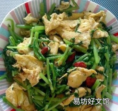 菠菜和鸡蛋怎么炒好吃,茼蒿鸡蛋炒饭怎么炒好吃