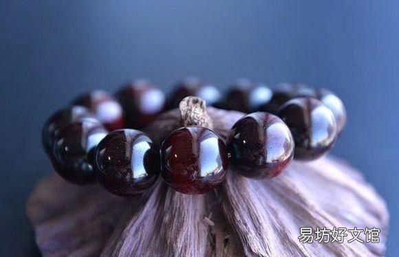 小叶紫檀如何盘玩,小叶紫檀手串怎样盘玩