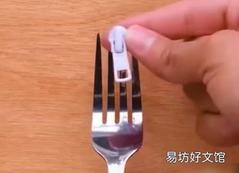 男裤前袋上拉链怎么上，衣服侧口袋拉链的做法