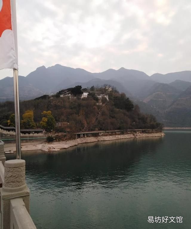 白帝在哪里 《白帝山上白帝城》的现状