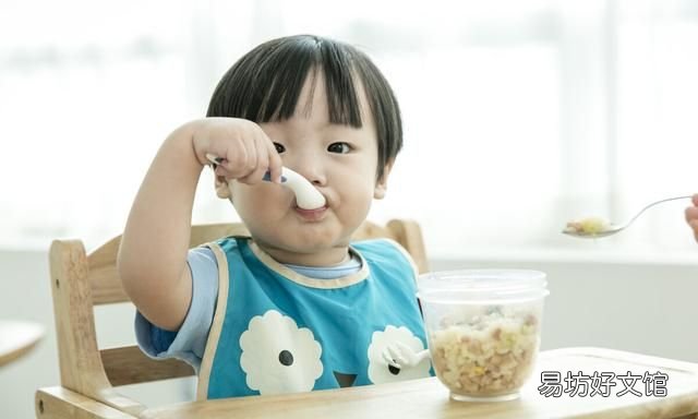 三年级孩子写作文像挤牙膏一样痛苦,总觉得写得没文采,不愿写,怎样帮他提高自信