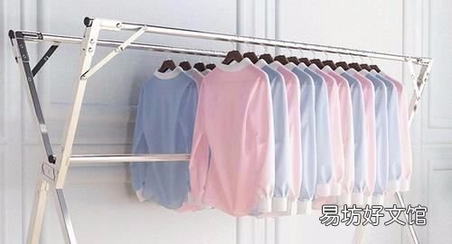 怎么熨衣服不出皱,在没有熨斗的情况下衬衫上的褶皱怎么去除