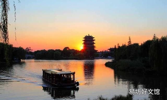 大明湖畔在哪 皇上,你还记得大明湖畔的夏雨荷吗?