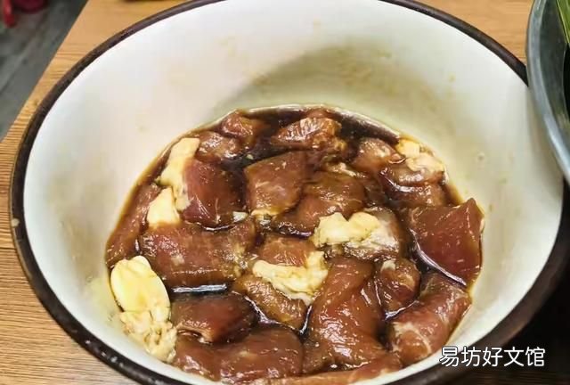 肉粽子怎么包,最忌泡完米直接就包,教你这样做,粽子软糯又好吃