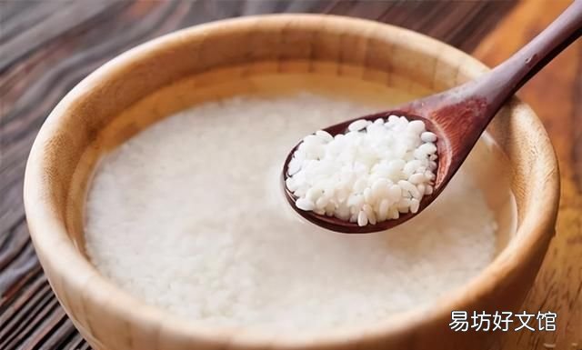 肉粽子怎么包,最忌泡完米直接就包,教你这样做,粽子软糯又好吃