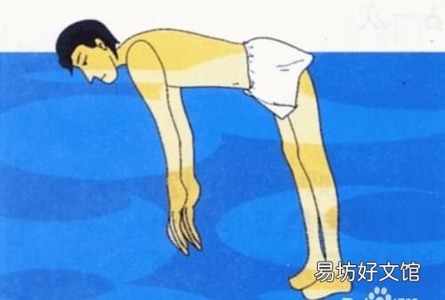 掉进水里不会游泳怎么办