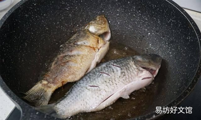 岁月流转，四季轮回，立秋当天吃西瓜，是传统的“咬秋”习俗