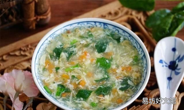 岁月流转，四季轮回，立秋当天吃西瓜，是传统的“咬秋”习俗