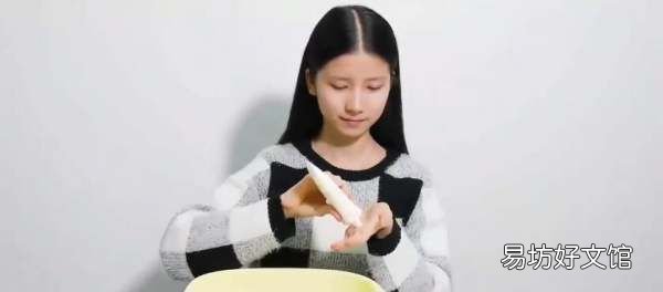 洗面奶怎么用 使用方法,洗面奶的正确用法一天几次