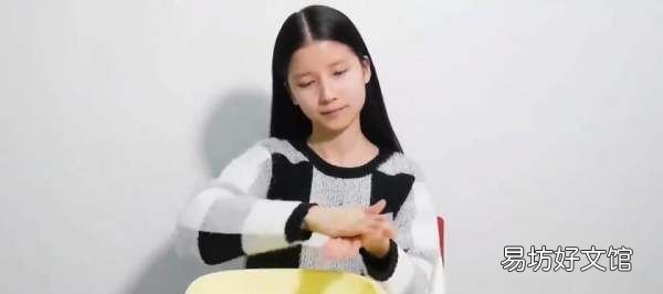 洗面奶怎么用 使用方法,洗面奶的正确用法一天几次
