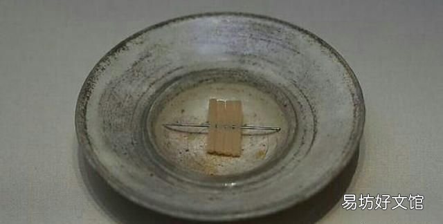 指南针标记n指的方向是