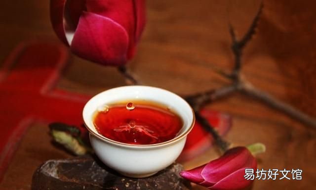 普洱茶的功效与禁忌,早上为什么不能喝熟普洱茶呢?