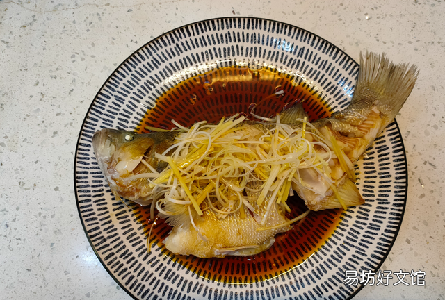 做清蒸鱼,蒸几分钟最合适?不少人搞错了,难怪鱼肉不嫩、腥味重