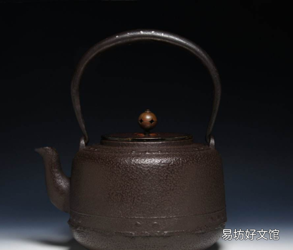 新入手的铜壶和铁壶如何开壶呢,铁壶怎么开壶教程