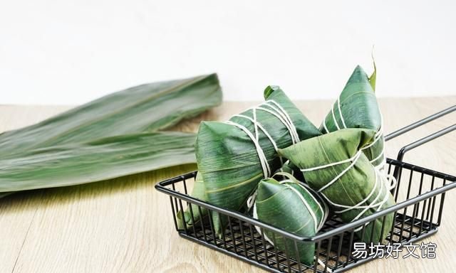 粽叶泡还是煮?牢记这“3步”,粽叶柔软又有韧性,不断裂不漏米