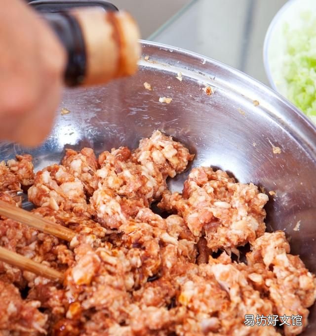 牛肉馅饺子怎么调馅，牛肉馅饺子怎么调味好吃