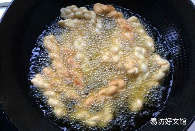 炸麻花的配方是什么,炸麻花用什么粉?
