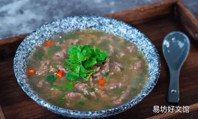 家庭版牛肉汤简单做法,家庭版的牛肉汤怎么做