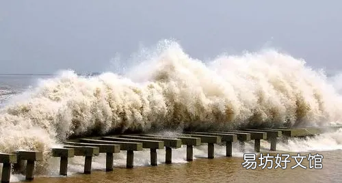 为什么海水会涨潮和退潮,为什么会涨潮和退潮简单的说
