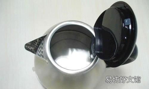 不管水壶水垢多厚不用一滴水轻松去除水垢