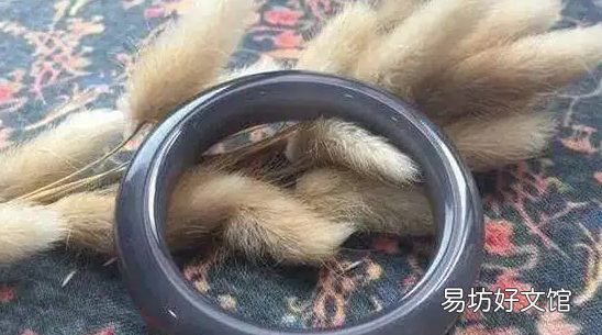 和田玉烟紫料值钱,和田玉烟紫和晴水哪个好