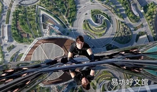 迪拜塔多高:世界上第一高的大楼,耗资15亿建造,每秒17.4米