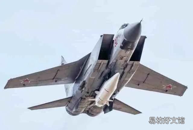 直升飞机又是怎么飞起来的?飞机在空中飞行的原理是什么